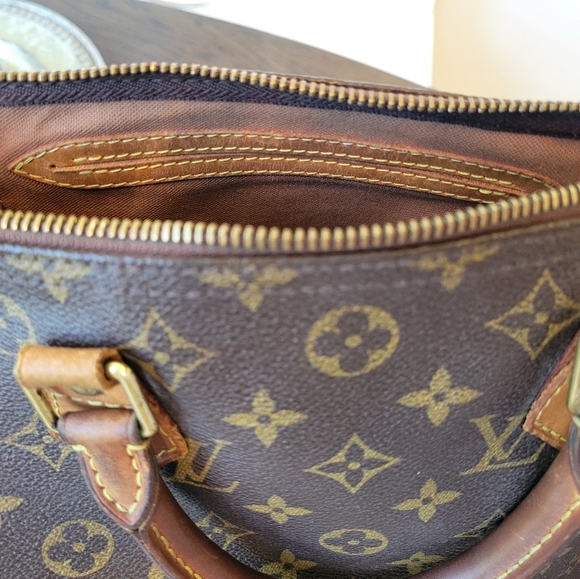 Louis Vuitton - Speedy - EUC - Picture 8 of 16